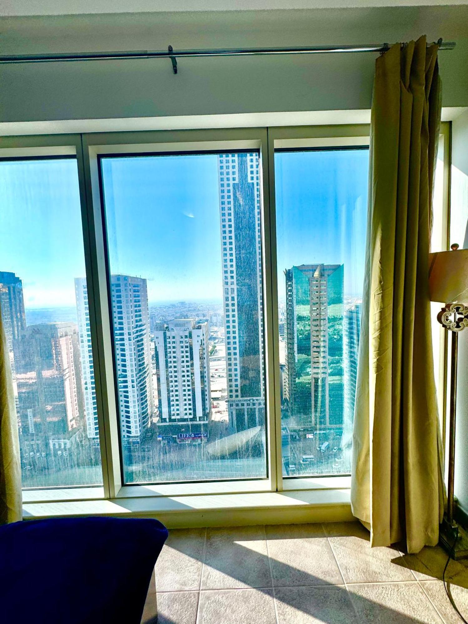 Travelers Backpackers Apartment ดูไบ ภายนอก รูปภาพ